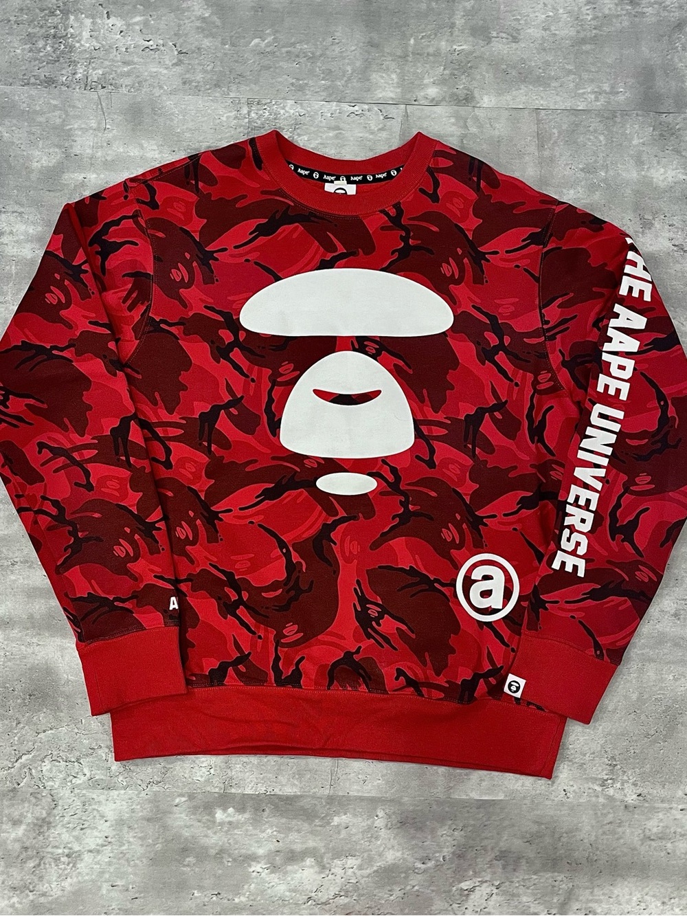 AAPE A Bathing Ape Red Camo Crewneck BAPE Sweatshirt Logo Graphic Men's L